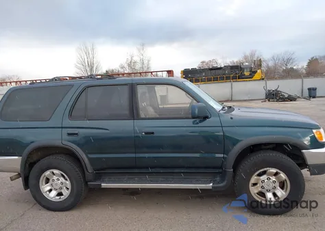 1998 Toyota 4Runner Sr5 V6 z USA, uszkodzony, nr VIN JT3HN86R8W0138391